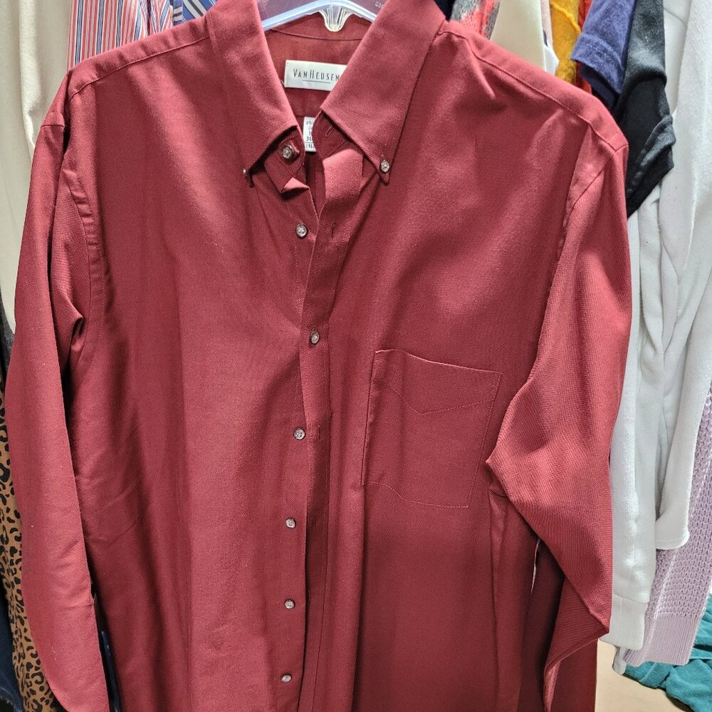Van heusen men's button up long sleeve shirt